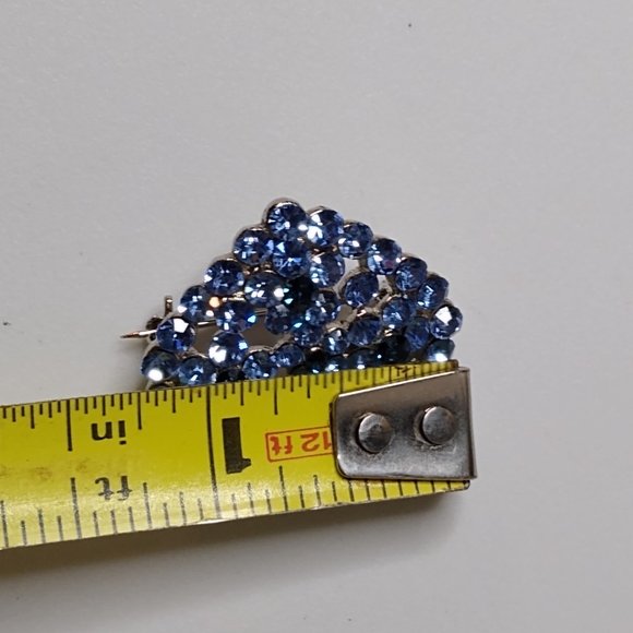 Blue Glass And Metal Heart With Flowers Brooch - Picture 14 of 14